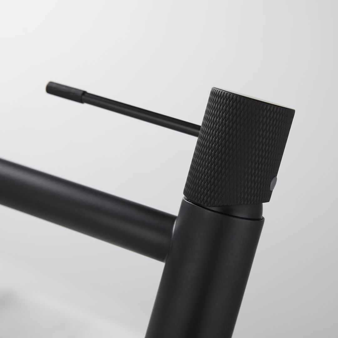 Приобрести vincea высокий смеситель для раковины desire, черный матовый vbf-1d2mb