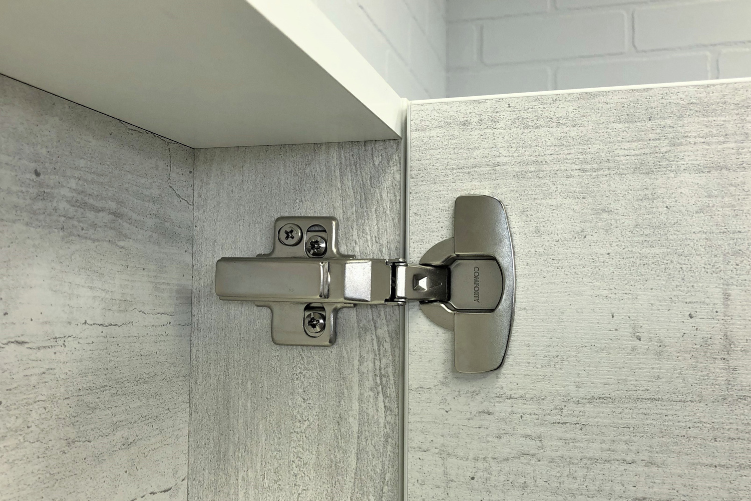 Приобрести сomforty зеркало-шкаф "никосия-70" дуб белый