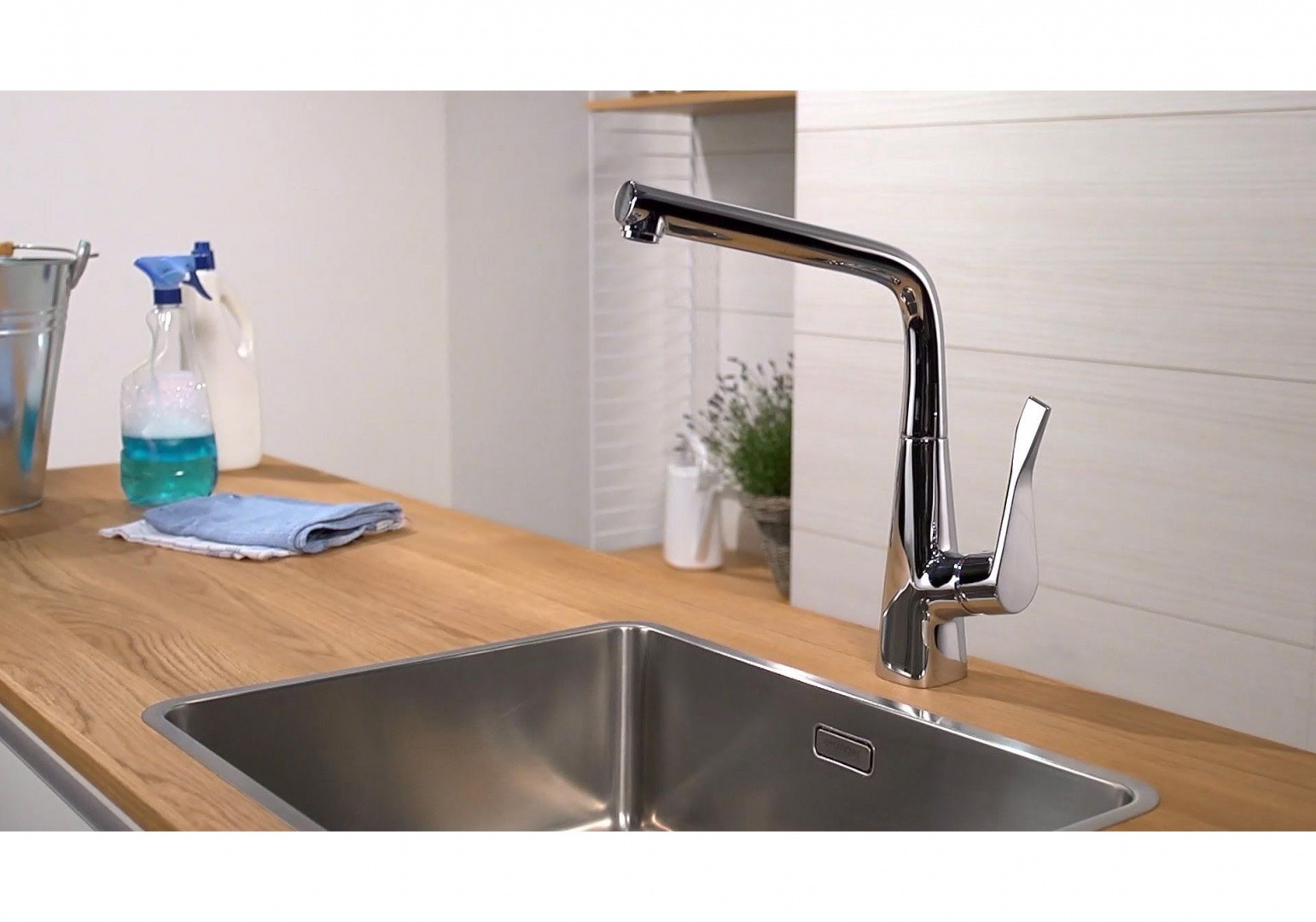 Приобрести 14822000 metris cмеситель для кухни metris однорычажный с поворотным изливом