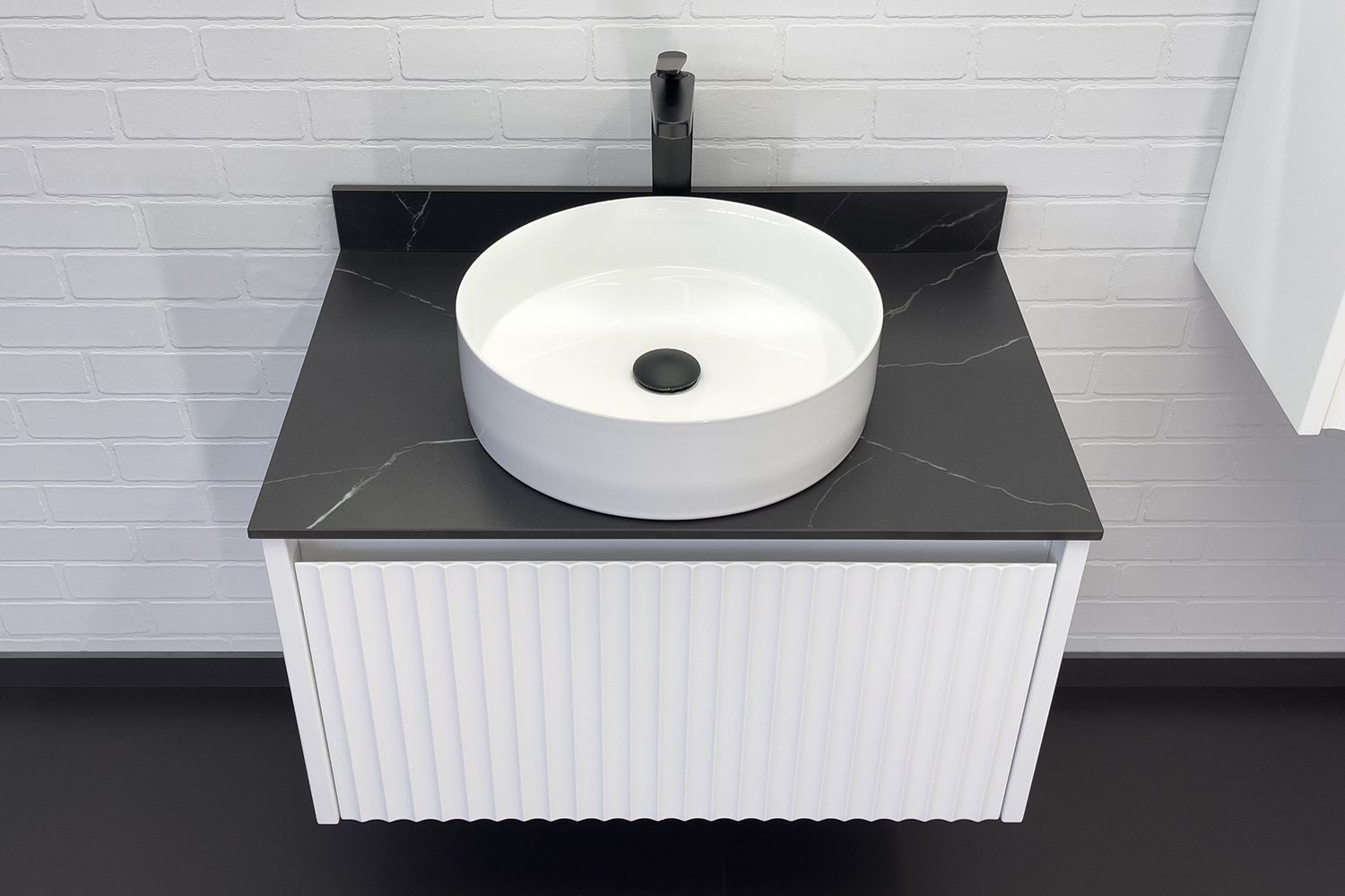 Приобрести сomforty тумба со столешницей и раковиной марсель-75 белая матовая